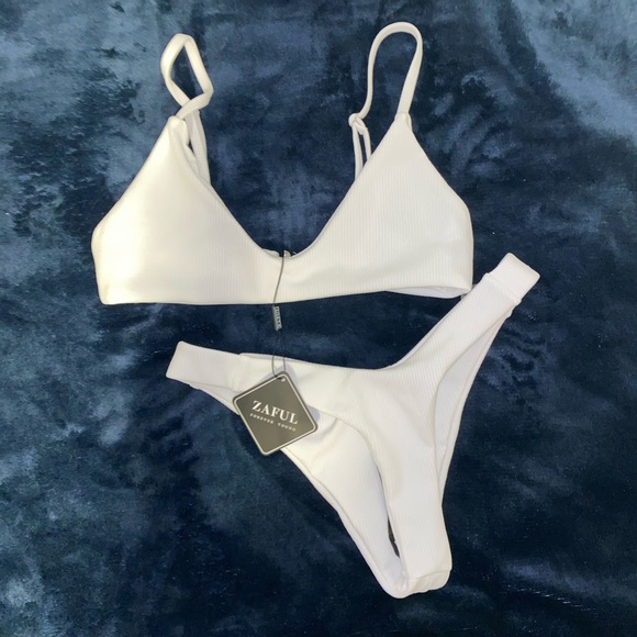 NWT White Ribbed Bikini Set - Picture 2 of 3